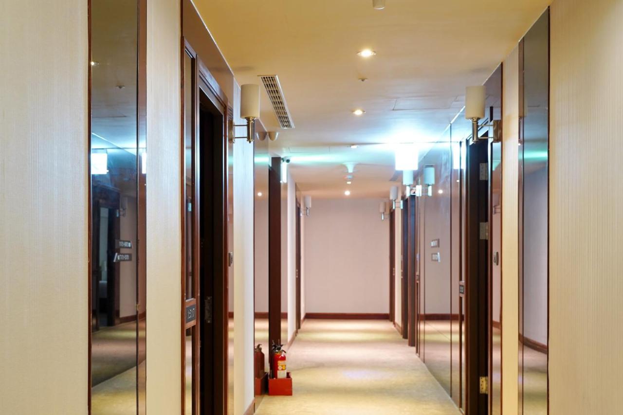 Hu House - Taipei Hotel Exterior photo
